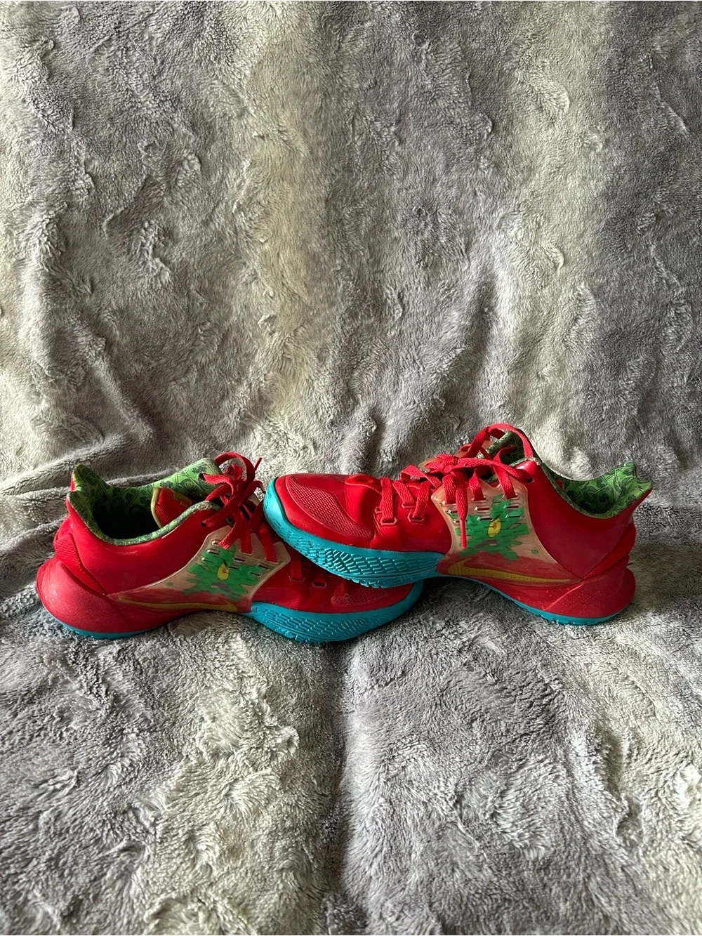 Nike kyrie low 2 x SpongeBob SquarePants Mr krabs size 10 Euc